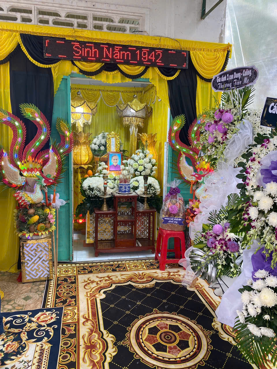 mai táng long khánh